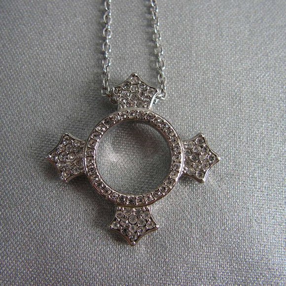 Swarovski Crystal Dune Pendant - Picture 1 of 1